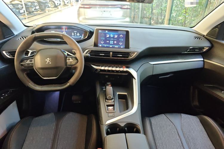 Used Peugeot 5008 2017 350THP 5-Seat Elite Edition
