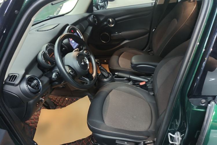 Used MINI 2016 1.2T ONE Pioneer Edition Five-Door Version
