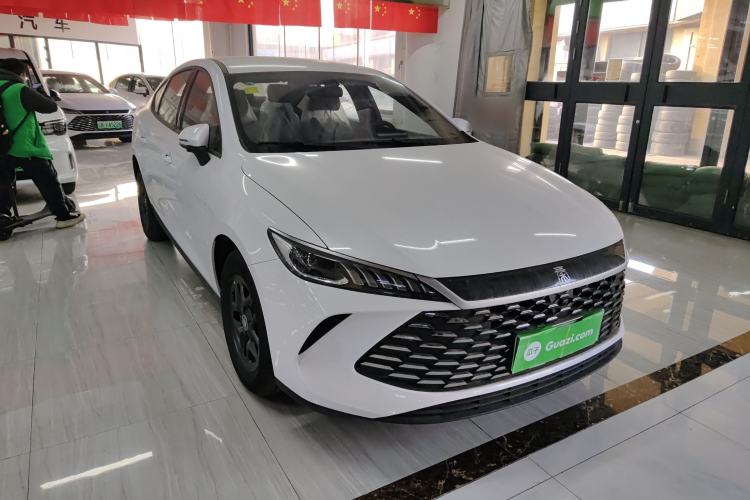 Used BYD Qin PLUS 2025 DM-i Smart Drive 55KM Leading Model
