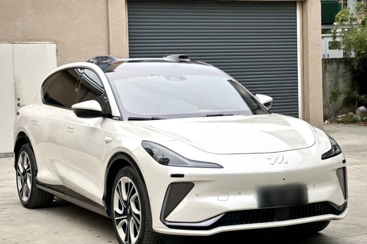 Used IM LS7 2023 100kWh Pro All-Wheel-Drive Version Exterior 1