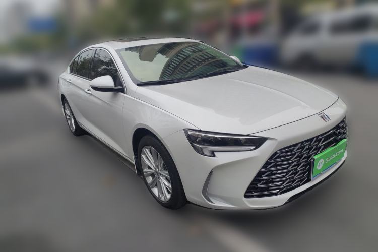 Used Buick Regal 2024 28T Luxury Edition Front Right 45 Deg