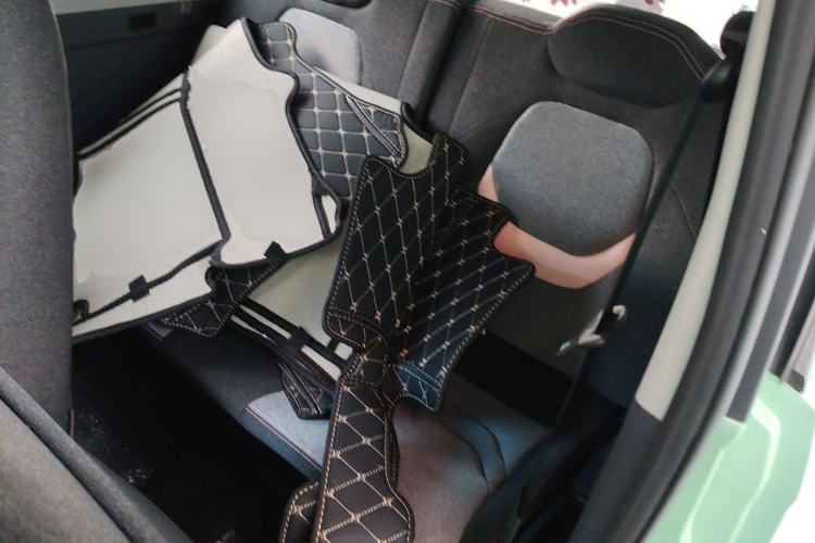 Used Chery New Energy QQ Ice Cream 2022 170km Sundae Phosphate Lithium-Ion