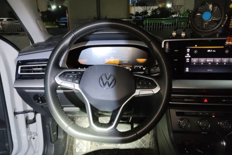 Used Volkswagen Lavida 2023 280TSI DSG Full-Comfort Edition Steering Wheel