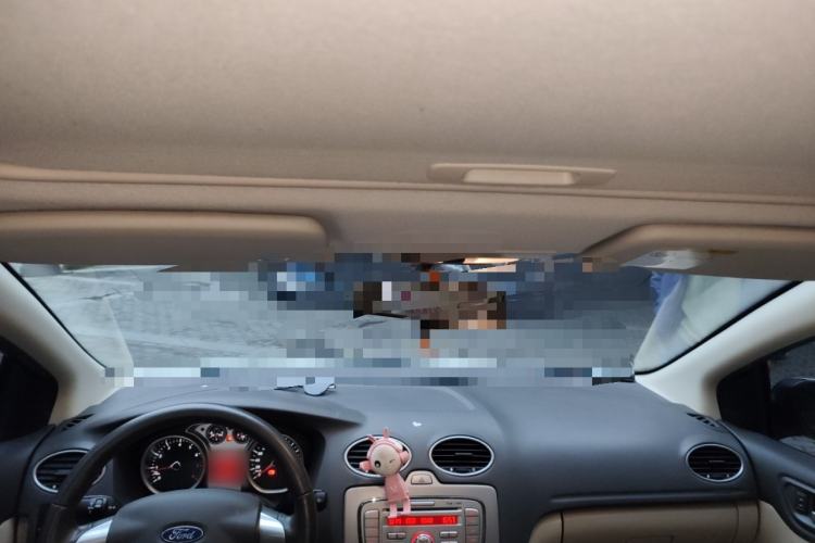 Used Ford Focus 2013 Hatchback Classic 1.8L Automatic Fashion Edition Headliner