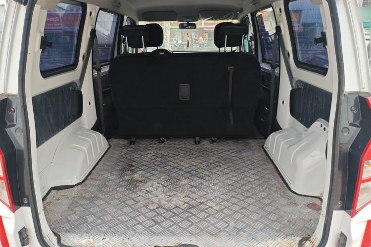 Used Wuling Hongguang PLUS 2020 1.5L Manual Standard Edition 5 Seats Trunk