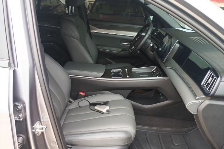 Used BYD Song Pro New Energy 2026 Model DM-i 133KM Superior Version Right Front Seat