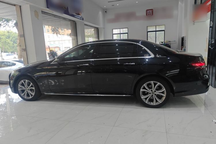 Used Mercedes-Benz E-Class 2021 Restyled E 300 L Sporty and Stylish Edition
