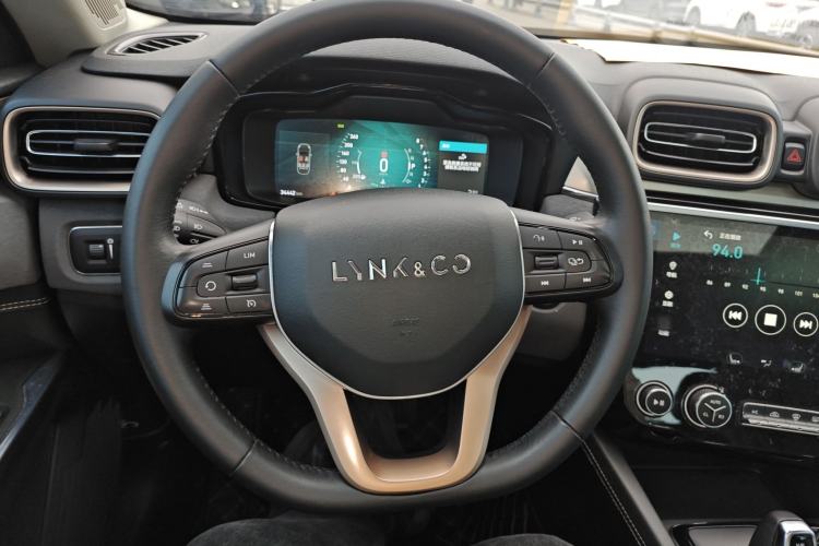 Used Lynk & Co 03 2018 1.5TD DCT Version China V Standard Steering Wheel