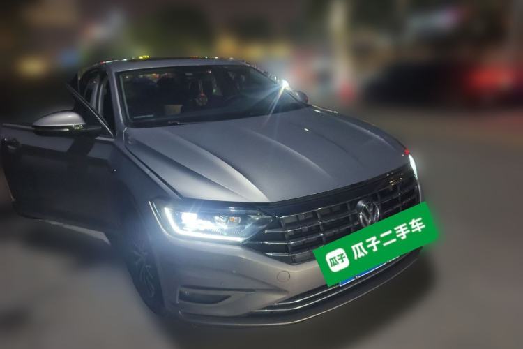 Used Volkswagen Sagitar 2020 280TSI DSG Comfort Version China VI Standard Front Right 45 Deg