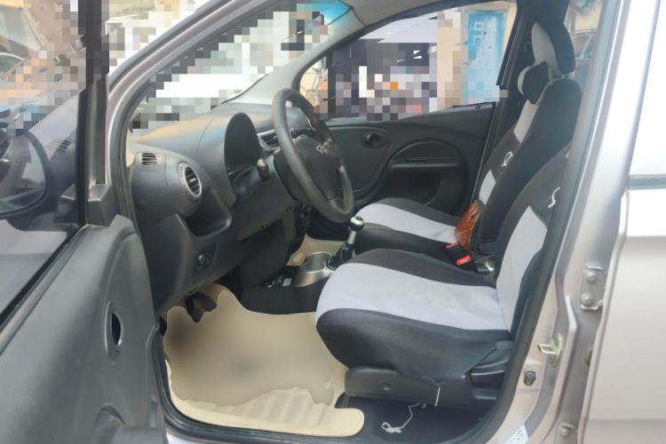 Used Chery QQ 2013 1.0L Manual Happy Edition
