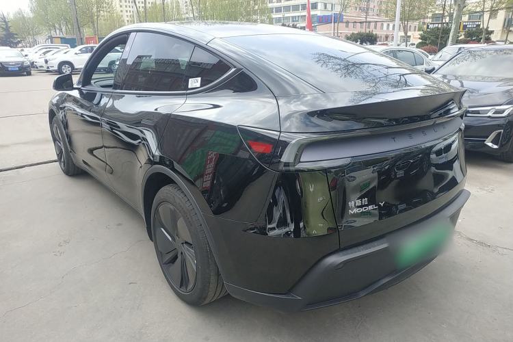 Used Tesla Model Y 2026 Rear-Drive Model Rear Left 45 Deg