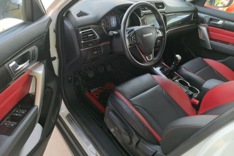 Used Haval H2 2017 Blue Label 1.5T Manual Two-Wheel Drive Elite Model
