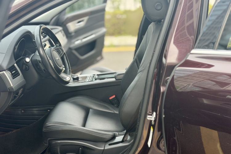 Used Jaguar XFL 2019 XFL 2.0T 200 PS Two-Wheel-Drive Elite Edition