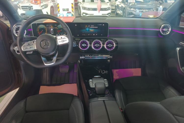 Used Mercedes-Benz A-Class 2020 Restyled A 200 L Sport Sedan Fashion Version