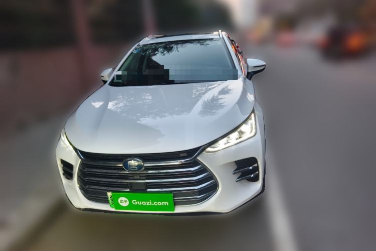 Used BYD Tang New Energy 2018 DM 2.0T All-Wheel Drive Smart Connectivity Luxury Model 7 Seats China V Emission Standard
