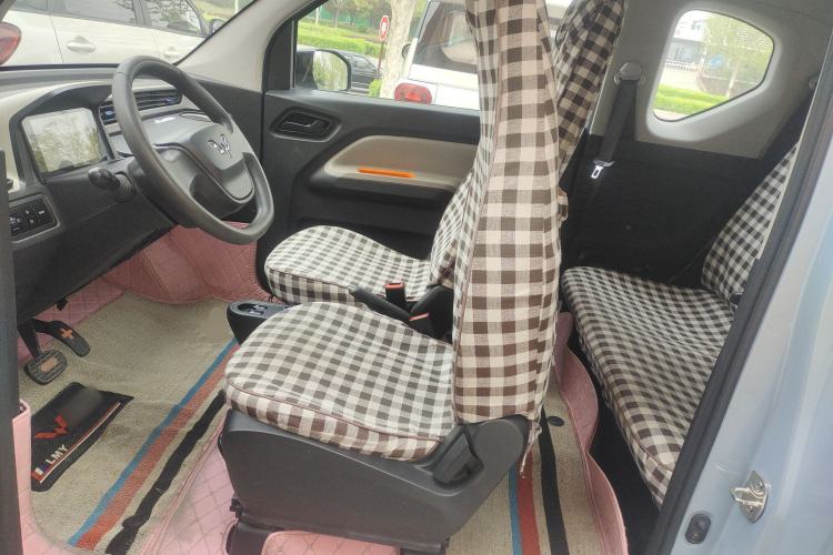 Used Wuling Hongguang MINIEV 2020 Zizai Version Lithium-NMC Left Front Seat