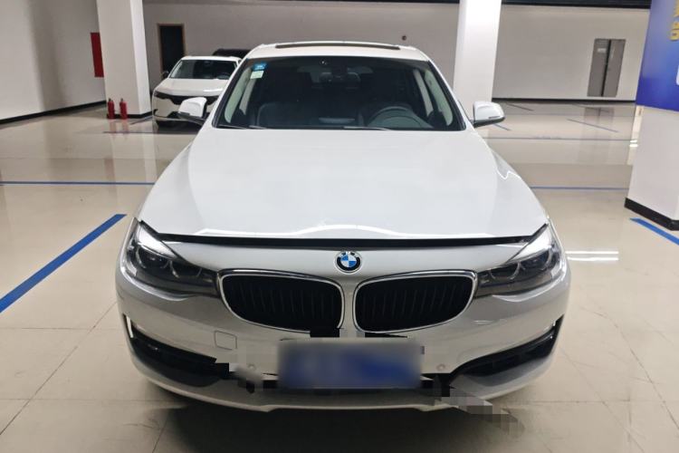 Used BMW 3 Series GT 2019 320i Sport Edition Front