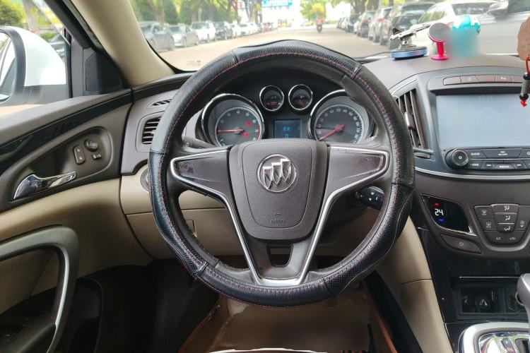 Used Buick Regal 2014 2.0L Leading Fashion Edition Steering Wheel
