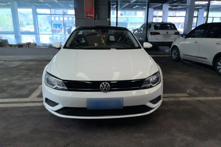 Used Volkswagen Lamando 2017 230TSI DSG Fashion Edition Front