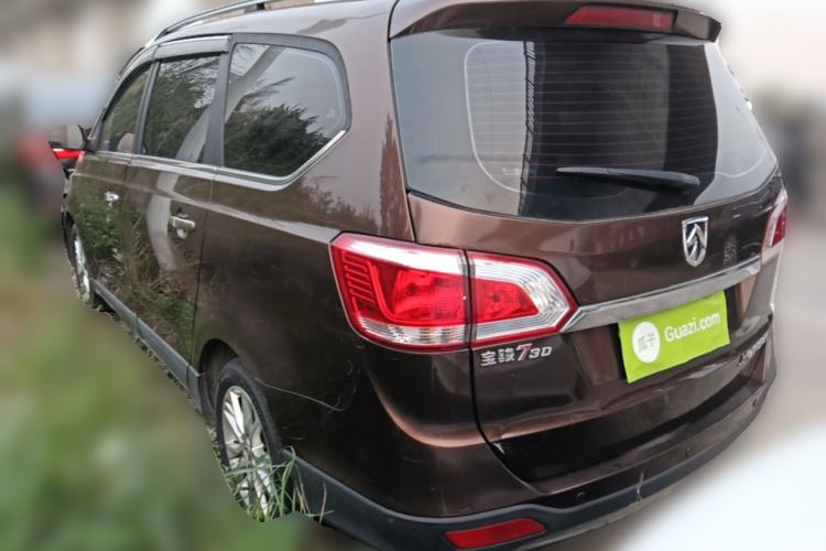 Used Baojun 730 2014 1.5L manual Comfort version 7 seats Rear Left 45 Deg