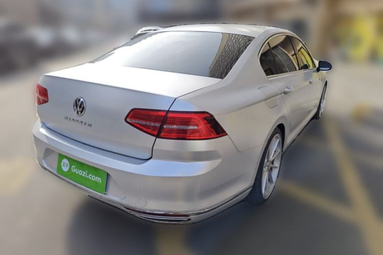 Used Volkswagen Magotan 2019 330TSI DSG Leading Model China VI Standard