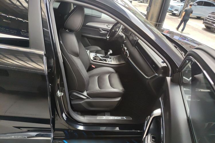 Used JETOUR X70 PLUS 2021 1.5T DCT Mountain 7-Seater
