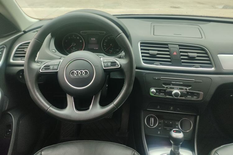 Used Audi Q3 2018 30th Anniversary Edition 30 TFSI Fashion Model