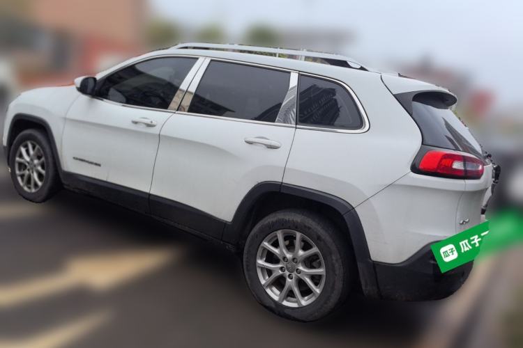 Used Jeep Cherokee 2014 2.4L Urban Edition