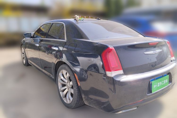 Used Chrysler 300C 2016 3.0L Supreme Edition Rear Left 45 Deg
