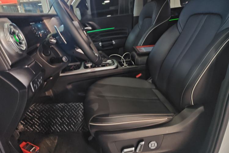 Used Tank 300 2023 City Edition 2.0T—Stylish as Ever
