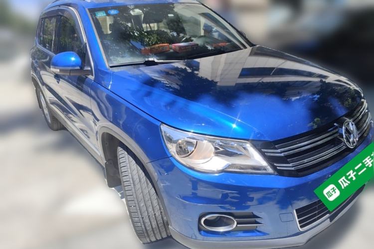 Used Volkswagen Tiguan 2012 1.8TSI Automatic All-Wheel Drive Elite Edition Front Right 45 Deg