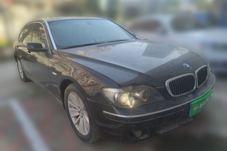 Used BMW 7 Series  Front Right 45 Deg