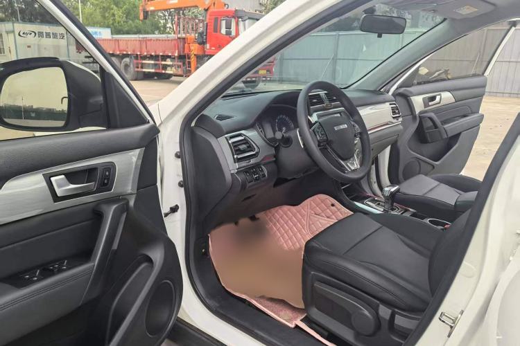 Used Haval H2 2018 1.5T Dual-Clutch Two-Wheel Drive Fashion Model China VI Standard