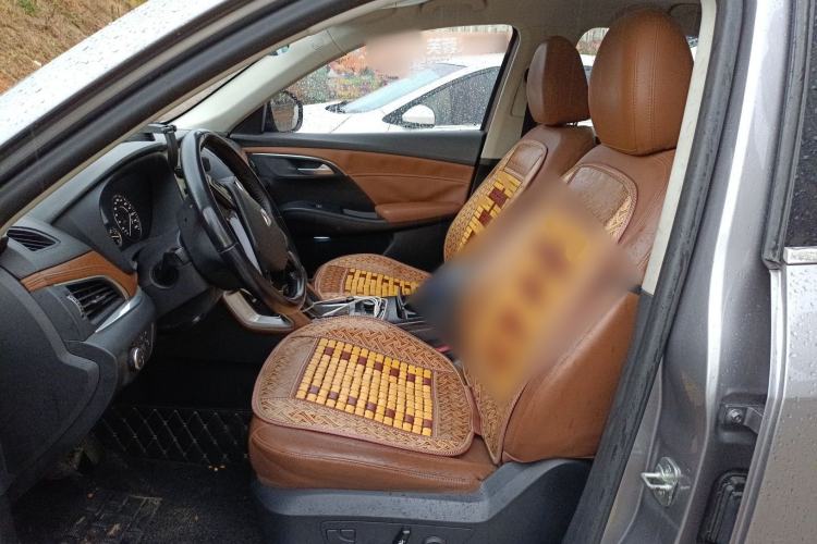 Used BORGWARD BX7 2016 28T Four-wheel Drive Luxury Edition 5 Seats
