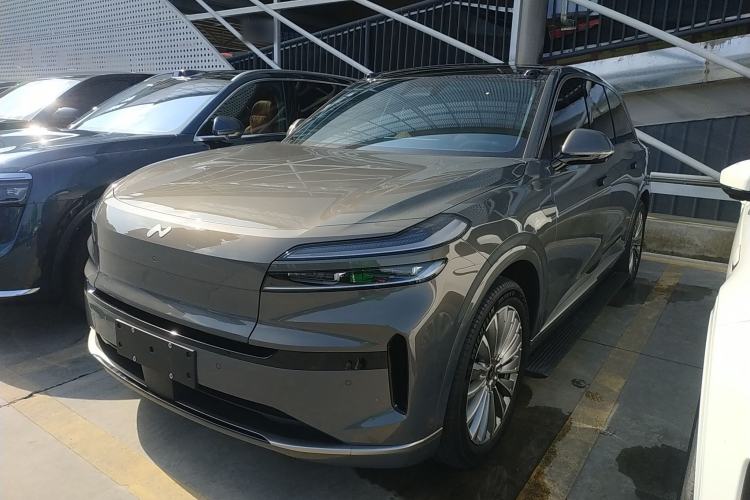 Used ONVO Luxeed L90 2025 Model—Ultra Six-Seater Version