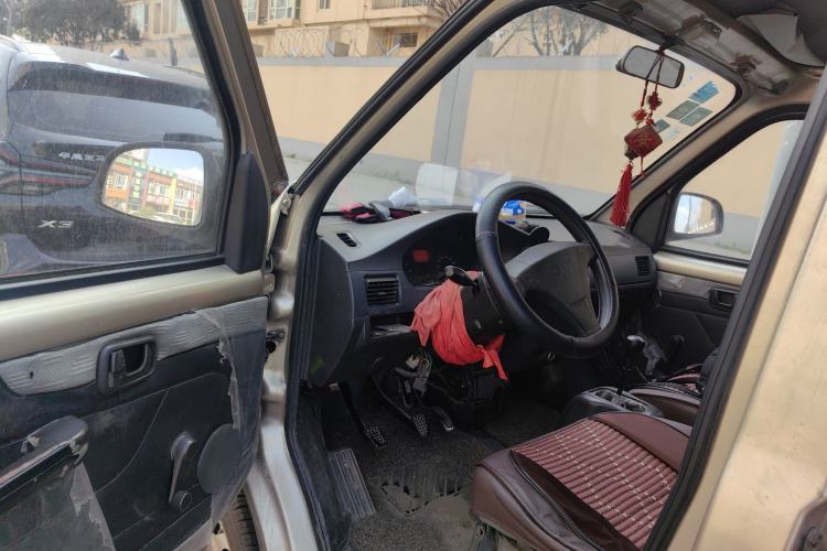 Used Wuling Rongguang 2012 1.2L Extended Basic Version LJY