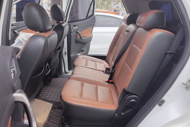 Used CHANGAN OSHAN CX70 2017 CX70T 1.5T Automatic Zunqing Edition
