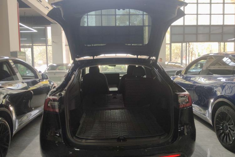 Used Tesla Model Y 2022 Rear-Wheel-Drive Version