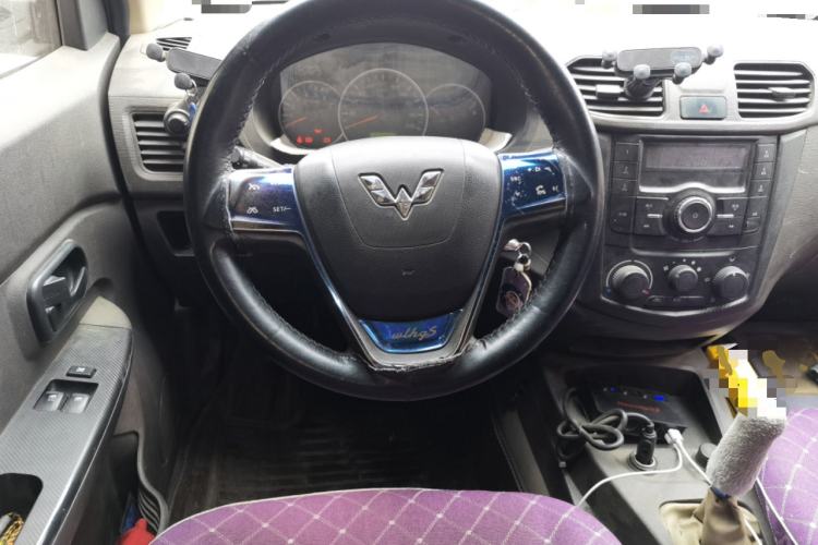 Used Wuling Hongguang 2014 1.5L Base Version Steering Wheel