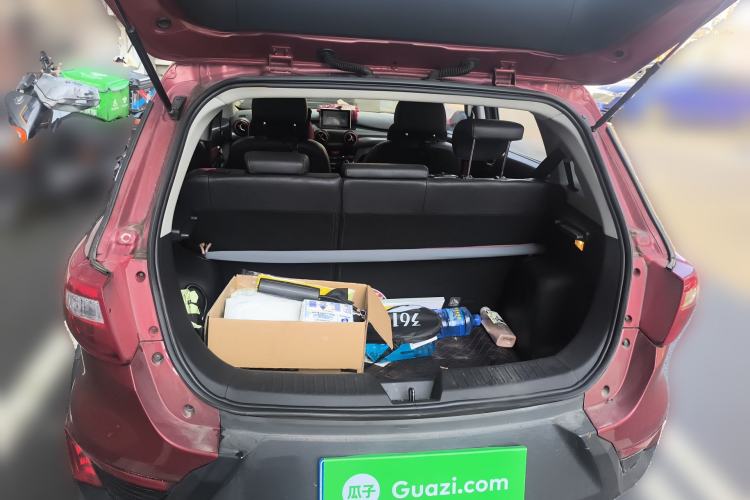 Used BAIC Senova X25 2015 1.5L Automatic Elite Model Trunk