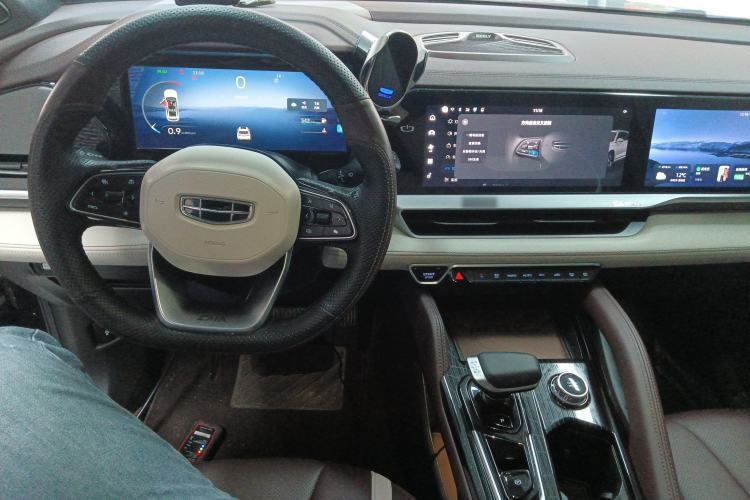 Used Geely Auto Monjaro L 2021 2.0TD DCT EVO Two-Wheel Drive Prestige Version
