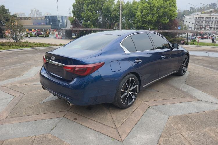 Used Infiniti Q50L 2018 2.0T Enjoyment Version China VI Standard