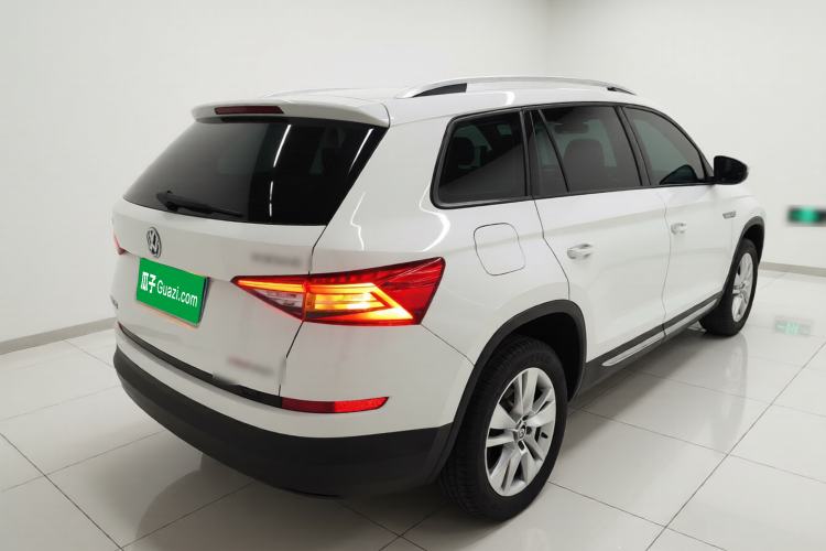 Used Skoda Kodiaq 2018 Facelifted TSI330 5-Seater Two-Wheel-Drive Comfort Edition
