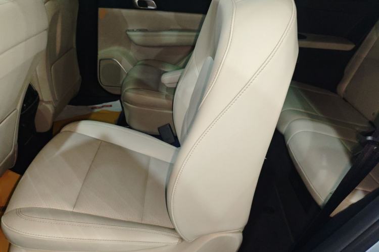 Used Li Auto ONE 2021 Extended-Range 6-Seater Version Left Rear Seat