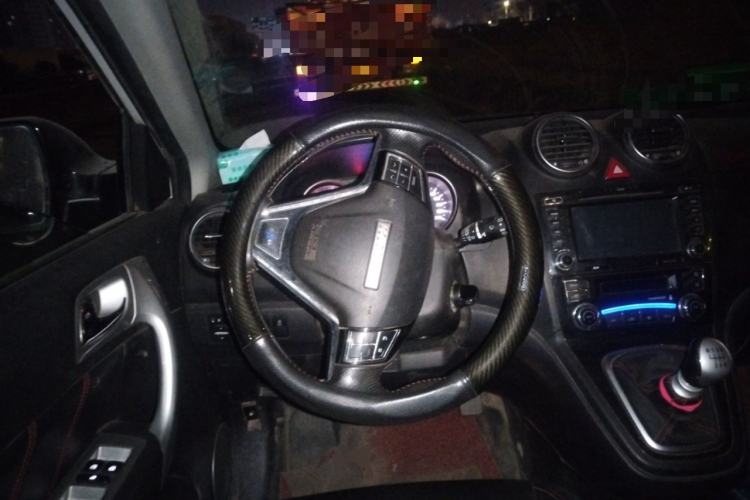 Used Haval H6 2016 Upgraded Model 1.5T Manual Two-Wheel Drive Elite Version