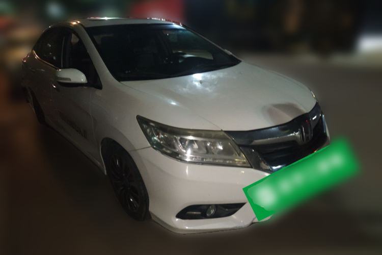 Used Honda Crider 2013 1.8L automatic luxury edition
