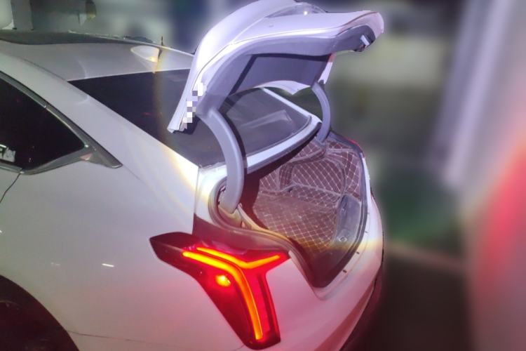 Used Cadillac CT5 2020 28T Fashion Edition Trunk