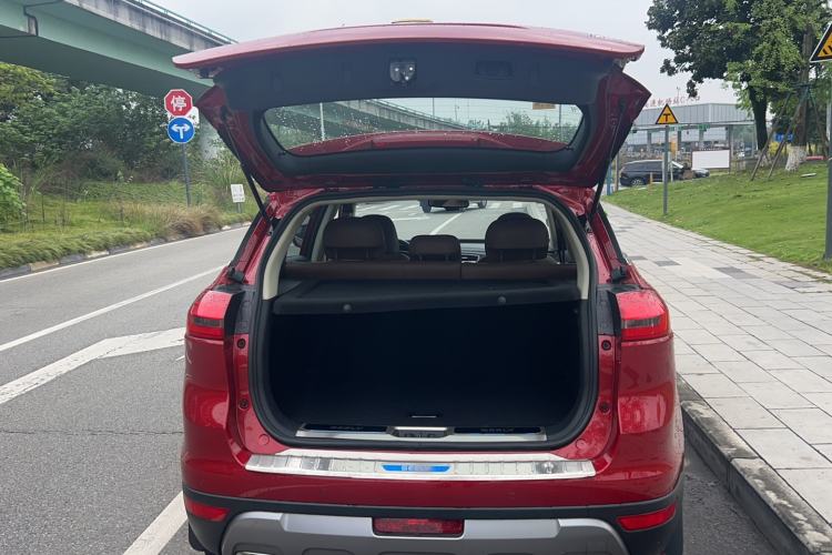 Used Geely Auto Emgrand X7 Sport 2016 1.8TD Automatic ZhiZun Version
