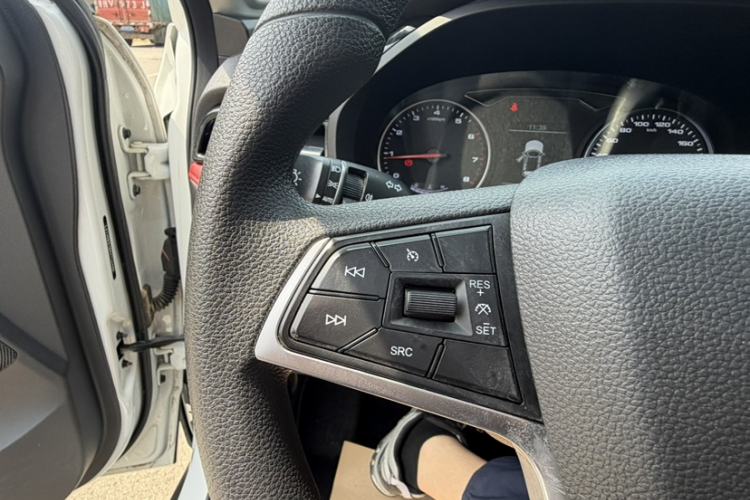 Used SOL X4 2021 1.5T CVT Chief Edition Interior 14