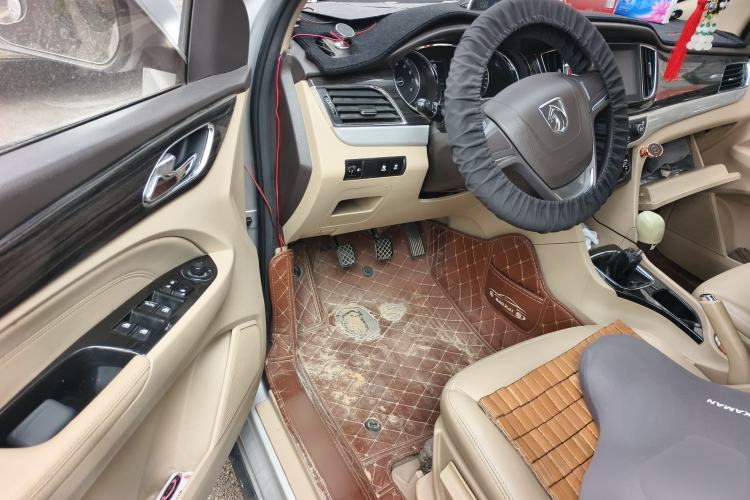 Used Baojun 730 2016 1.5L Manual Comfort Version 7 Seats China V Emission Standard
